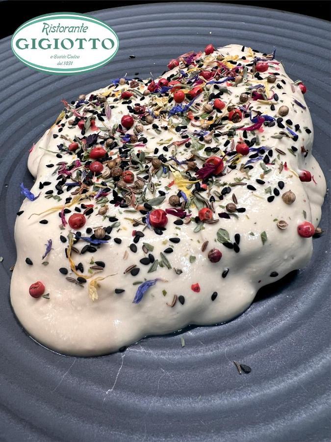 Gg8餐厅加酒店 瓜尔多塔迪诺 外观 照片